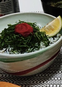 あっさり しらす丼