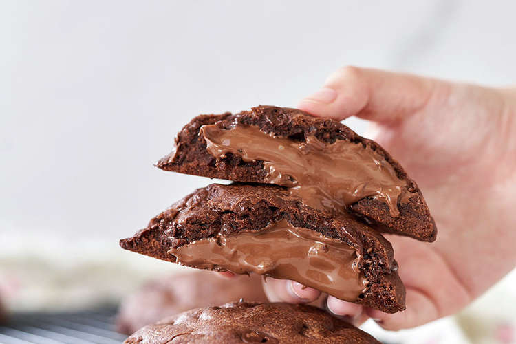 ヌテラ入りチョコレートクッキー レシピ 作り方 By Pook Dailydelicious クックパッド 簡単おいしいみんなのレシピが374万品