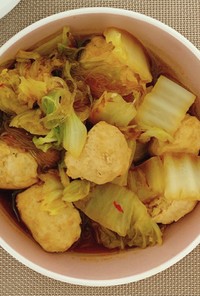 鶏団子と白菜の旨辛春雨スープ