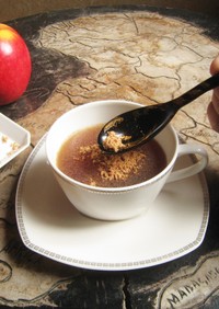 紅茶 with りんごの皮砂糖