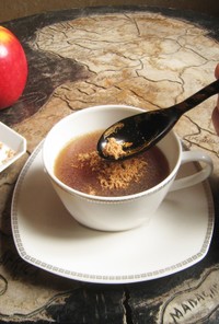 紅茶 with りんごの皮砂糖