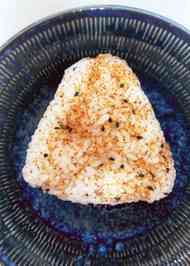 みんなが作ってる 塩おにぎり ラップのレシピ クックパッド 簡単おいしいみんなのレシピが368万品