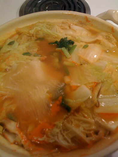 韓国風鍋（野菜だけ）の写真