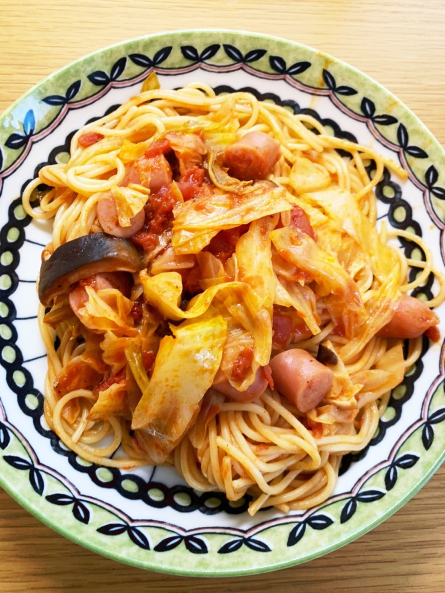 ウインナーとキャベツの簡単トマトパスタ♡の画像