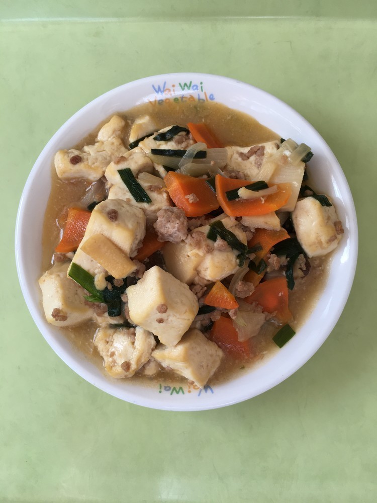 【保育園給食】野菜たっぷり麻婆豆腐の画像