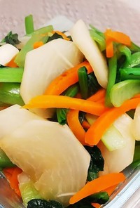 超スピード簡単レシピかぶと小松菜の炒め物