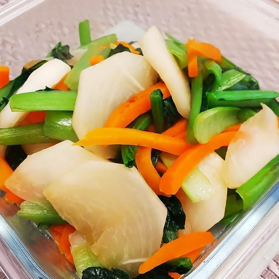超スピード簡単レシピかぶと小松菜の炒め物の画像