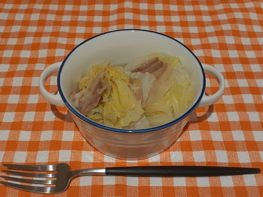 浅漬塩で作る白菜と豚バラのミルフィーユ鍋