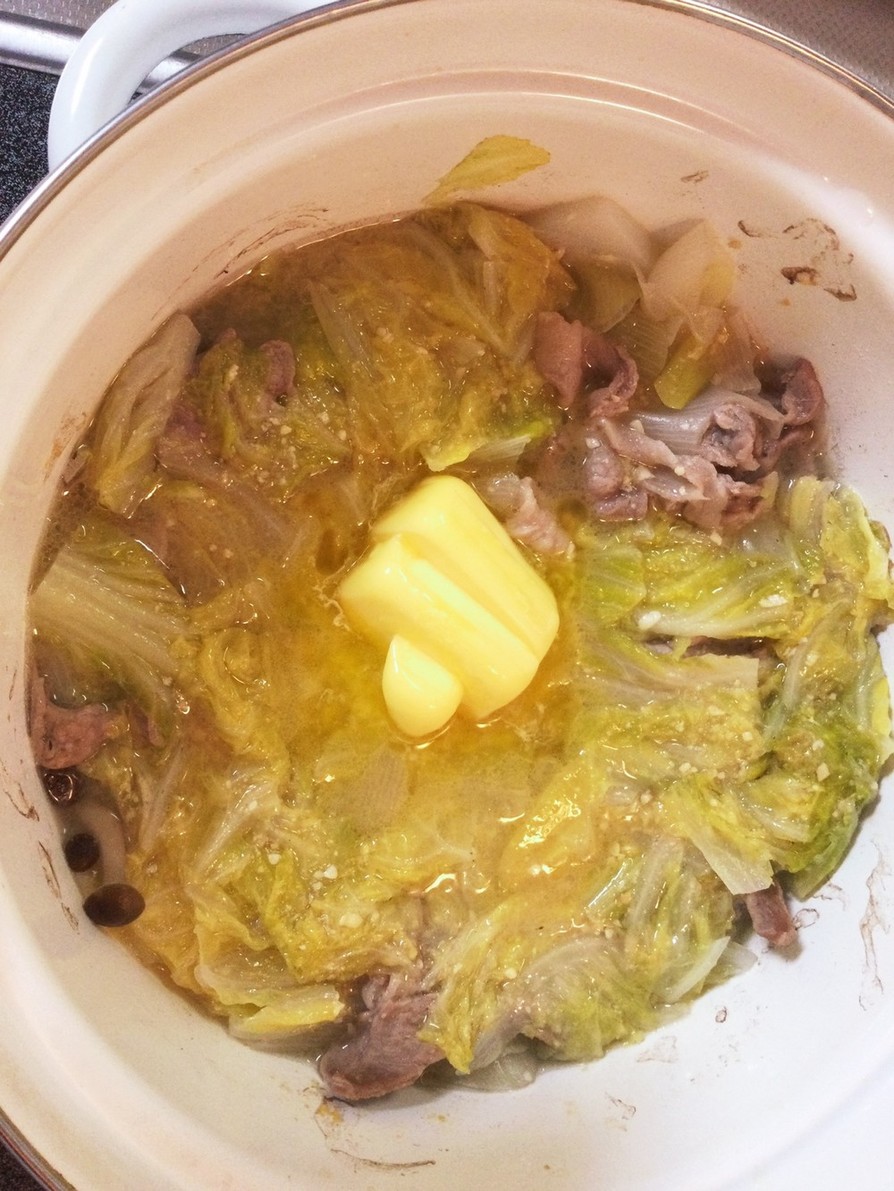 あったかい♡白菜と豚バラ肉の味噌バター鍋の画像