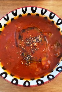 簡単濃厚ピリ辛トマトスープパスタ