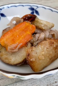 根菜と豚こまの塩麹味噌炒め
