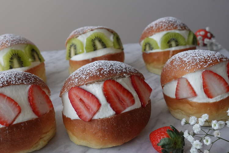 生クリームたっぷり手作りマリトッツォ レシピ 作り方 By Nekocc クックパッド 簡単おいしいみんなのレシピが365万品