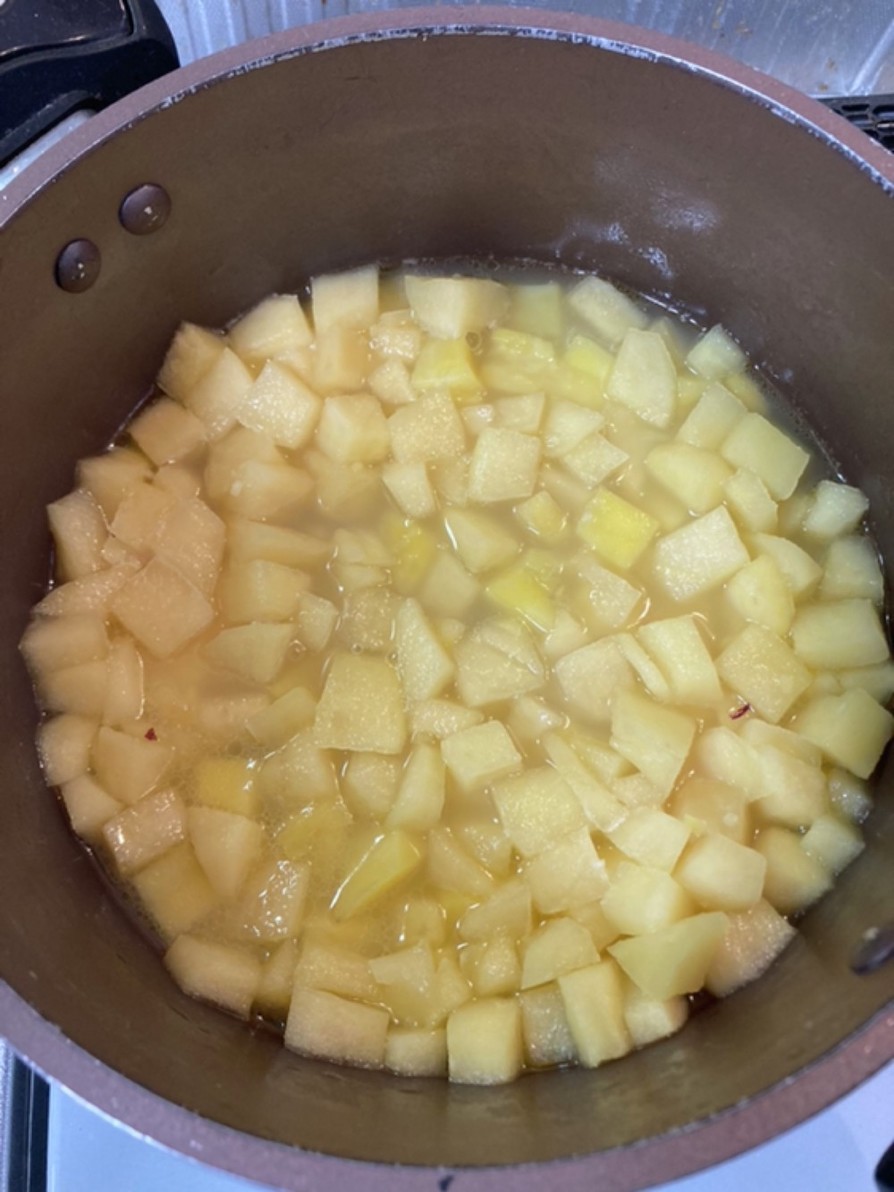 親子で食べるりんごとさつま芋のトロトロ煮の画像
