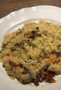 ザクロチキンとアーモンドクスクスのレシピ