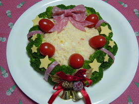 クリスマスにリースサラダ♪