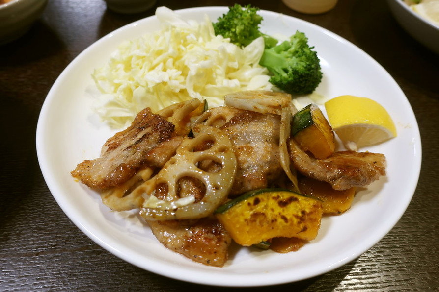 豚バラと温野菜の黒酢炒めの画像