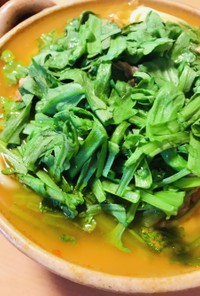 鍋の素活用●菊菜＆根菜の豚キムチーズ鍋