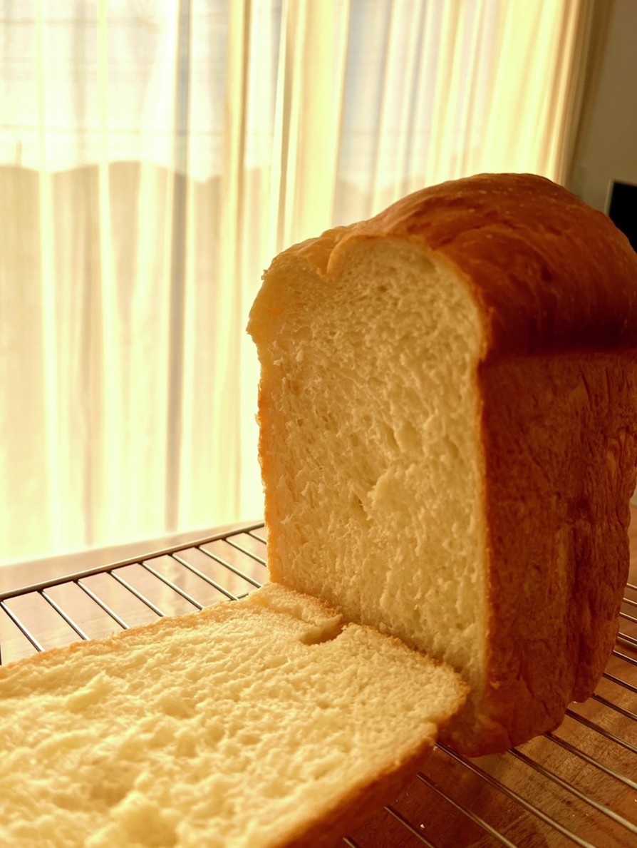 ホームベーカリーでリッチ生クリーム食パンの画像