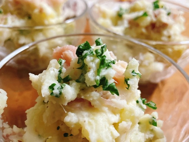 生ハムクリームチーズ ポテトサラダ レシピ 作り方 By Sayuri1024 クックパッド 簡単おいしいみんなのレシピが366万品