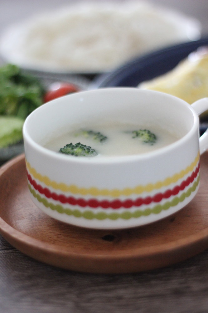 ブロッコリーのアーモンドミルクスープの画像