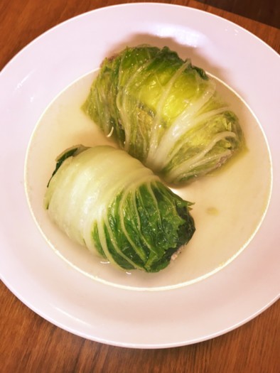 アボカドとひき肉の腸活白菜ロールの写真