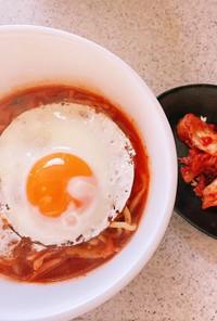 こんにゃく麺で作るヘルシー韓国風ラーメン