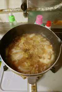 ヨウサマの減塩白菜とひき肉のスープ