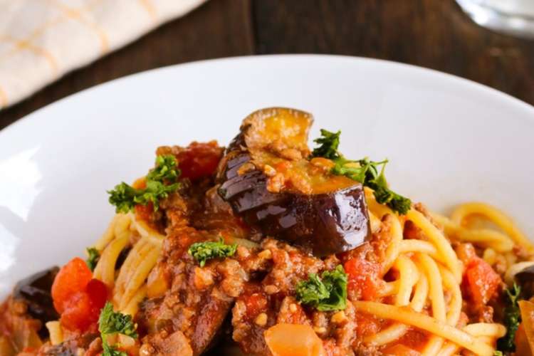 ナスとひき肉のコク旨トマトソースパスタ レシピ 作り方 By Maron クックパッド 簡単おいしいみんなのレシピが376万品