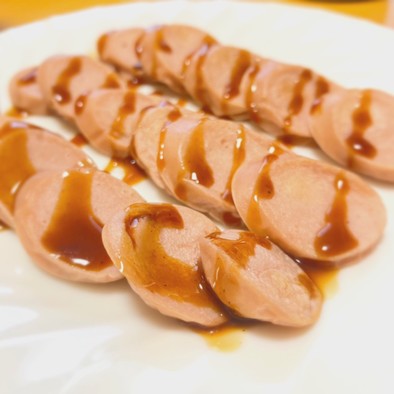 簡単おかず♫焼き魚肉ソーセージの写真