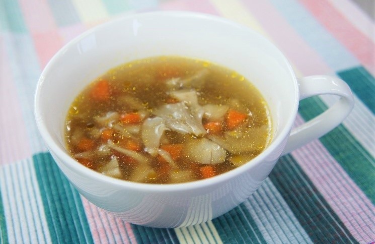 食物繊維がとれる！具だくさん根菜スープの画像