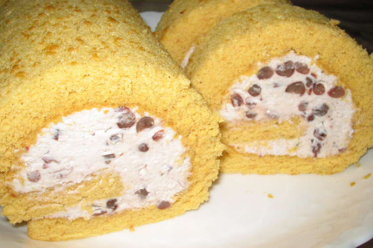 和風 あずきクリームのきな粉ロールケーキ レシピ 作り方 By マンジュラ クックパッド