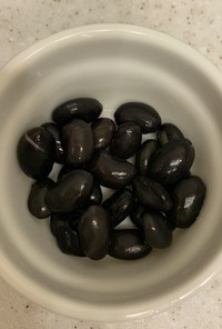 茹で黒豆