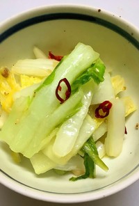 白菜の惣菜「辣白菜（ラーバーツァイ）」
