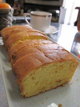 材料5つのふんわりゆずケーキ
