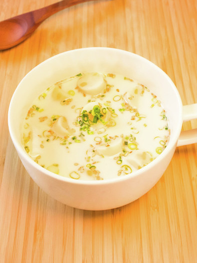 レンジで簡単！即席中華風豆乳スープの写真