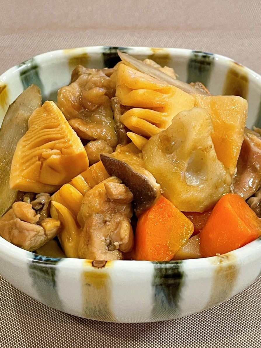 鶏モモ肉と根菜のほっこり煮の画像