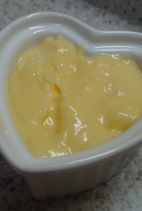 ♪卵黄1個で簡単濃厚カスタードクリーム♪