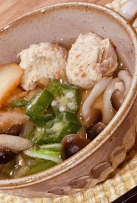 蓮根とにんじんの鶏団子スープ