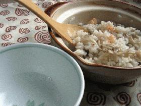 1人前土鍋で小海老ご飯