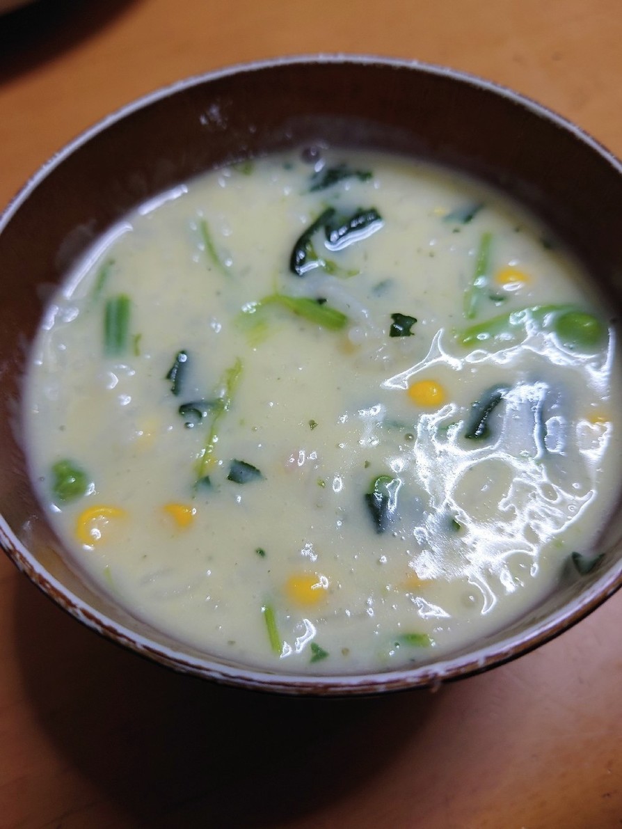 コーンスープの素でミルク粥の画像