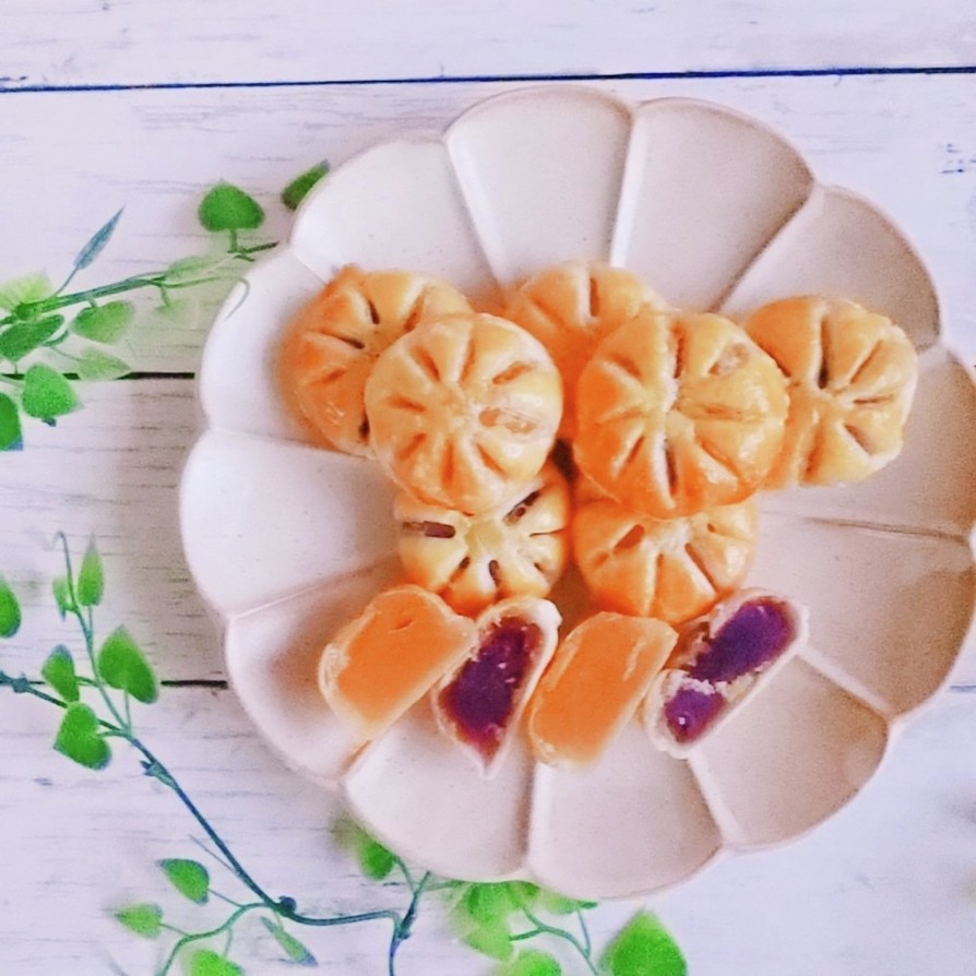 簡単おやつ、カボチャ餡と紫芋餡のパイ包みの画像