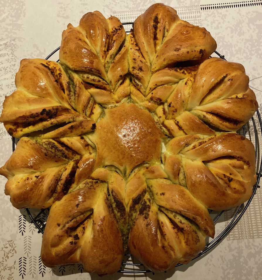 クリスマス用パン Party Breadの画像