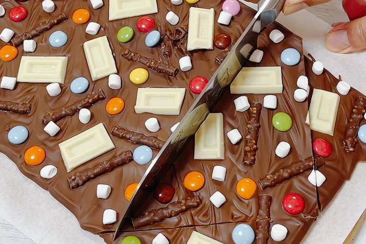 バレンタインに簡単かわいい板チョコバーク レシピ 作り方 By ひろまるクック クックパッド 簡単おいしいみんなのレシピが366万品