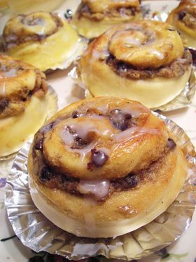 クルミとチョコのスイートロール