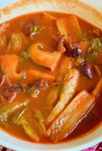 ホタルイカの野菜スープ
