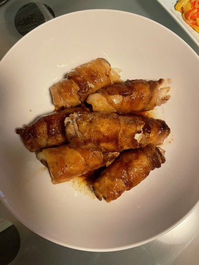 長芋の豚バラ巻き　バター醤油味の写真
