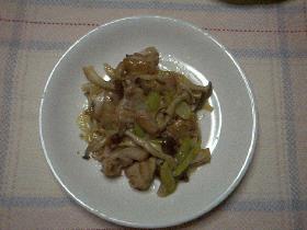 鶏肉ときのこの中華炒め