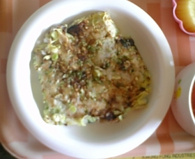 【離乳食】パン粉でふんわりお好み焼♪