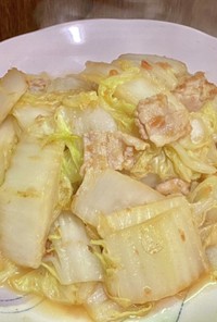 白菜と豚バラ肉の梅肉炒め