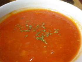 簡単★トマトジュースで野菜スープの画像